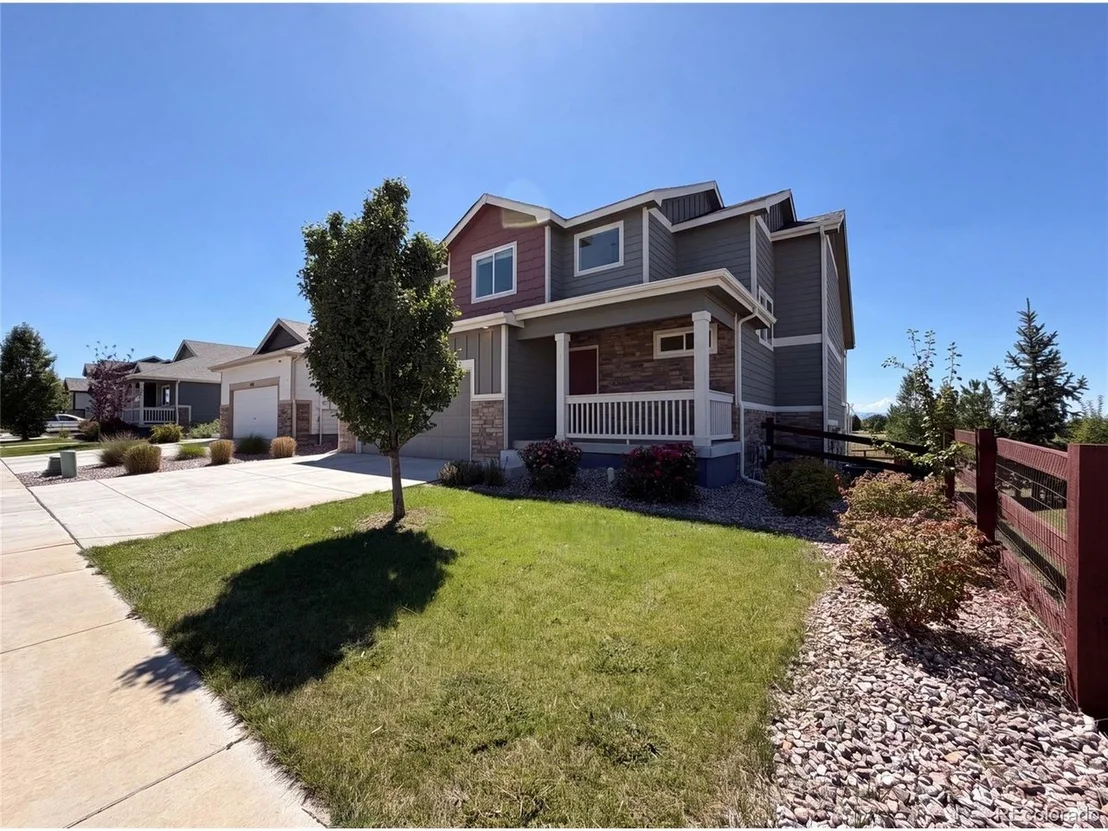 Photo of 1726 Thrive Dr