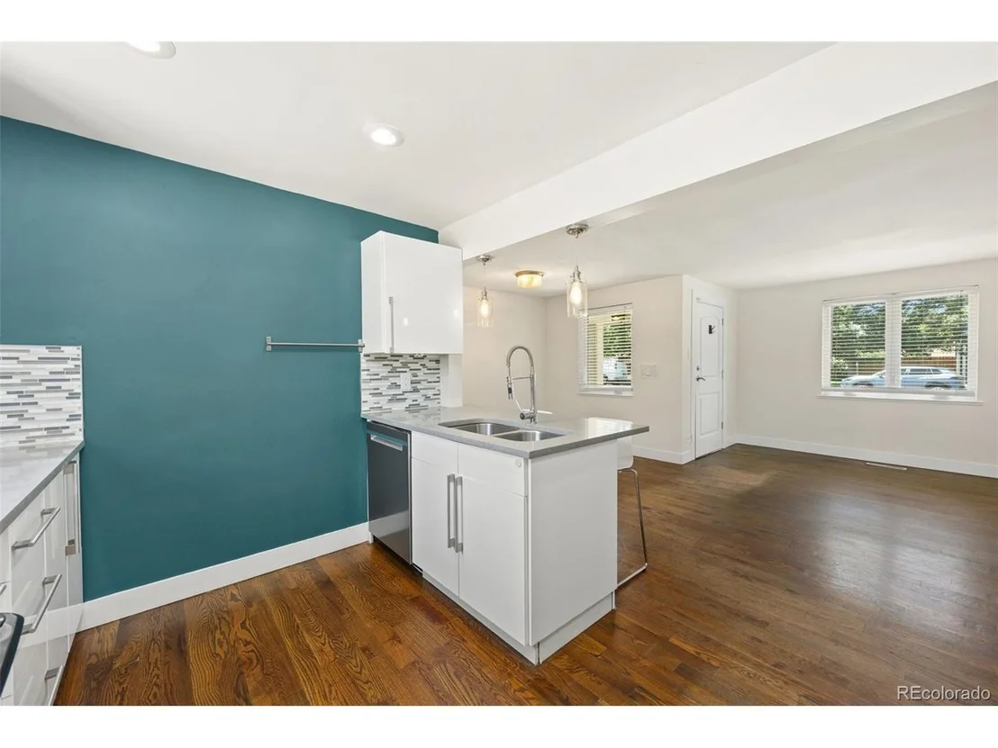 Photo of 170 Oneida St