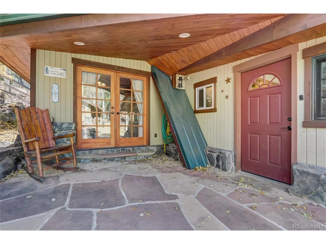 Photo of 199 Valley View Ln
