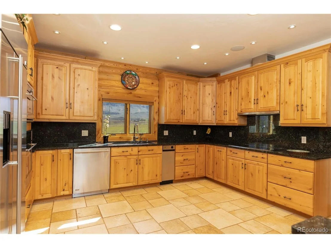 Photo of 918 Lindstrom Rd