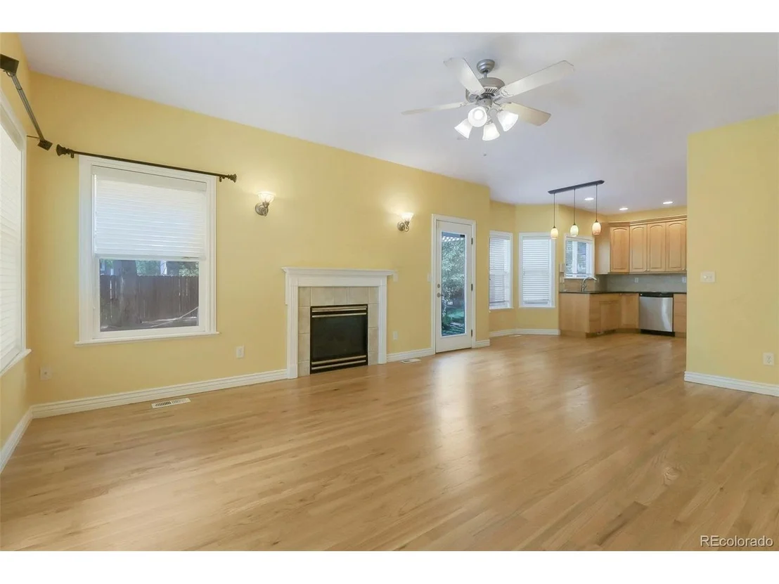 Photo of 125 52nd Ave