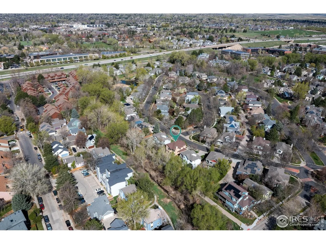 Photo of 4866 Franklin Dr