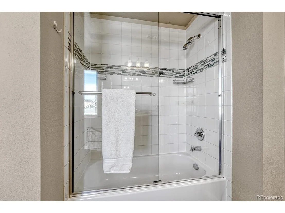 Photo of 490 Dukes Way