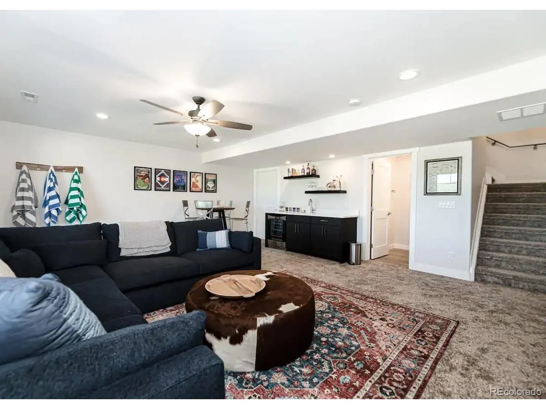 Photo of 935 Lone Eagle Dr