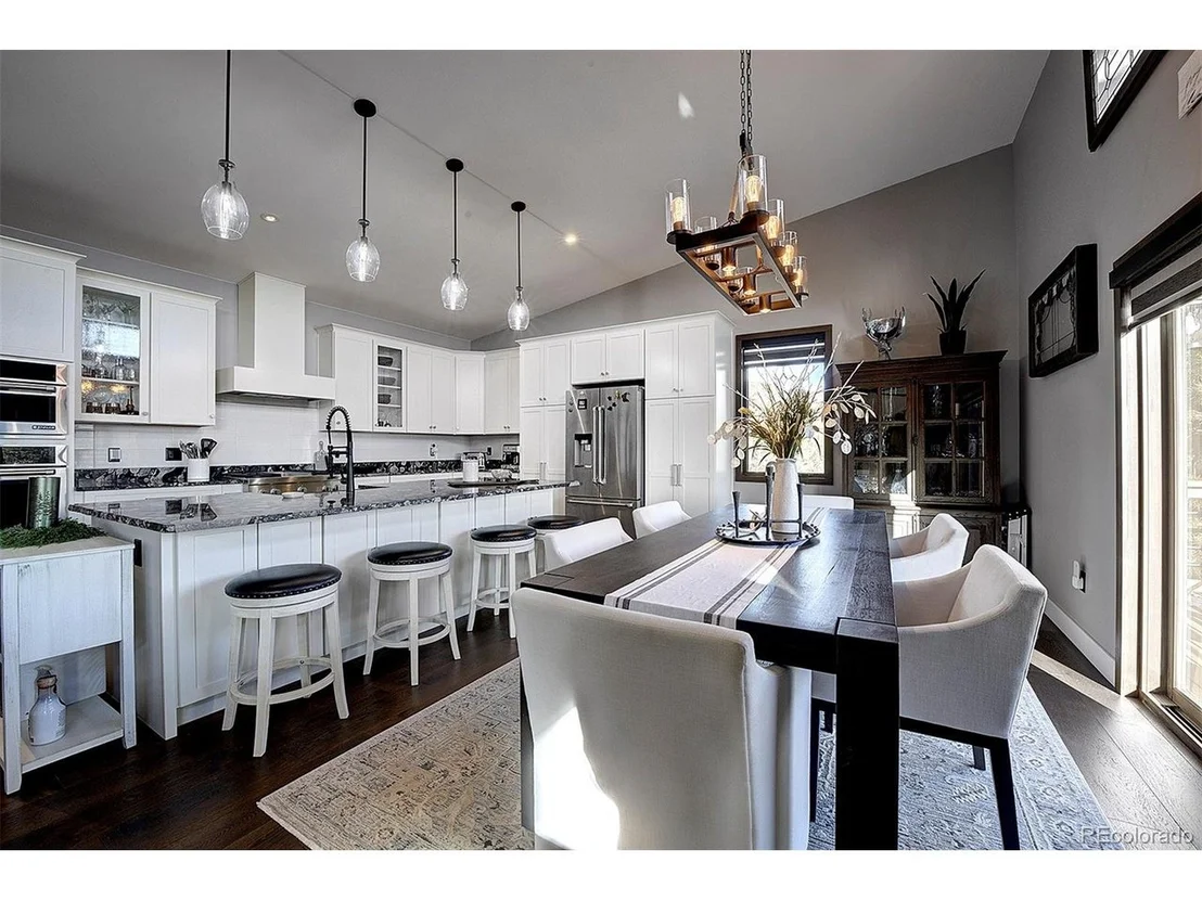 Photo of 94 Crest View Dr