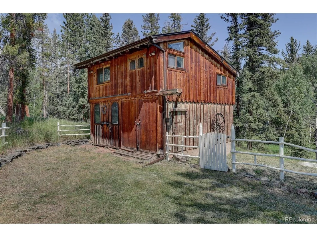 Photo of 28942 Shadow Mountain Dr
