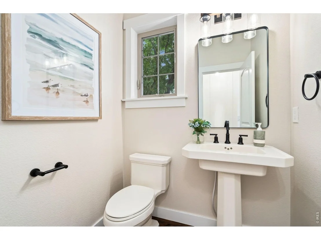 Photo of 6515 Aberdour Cir