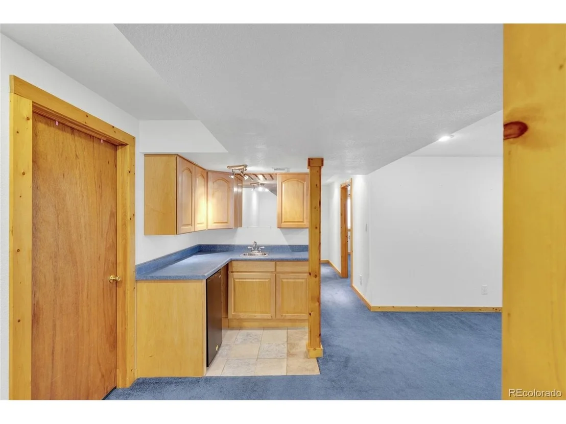 Photo of 35 Sunset Ct