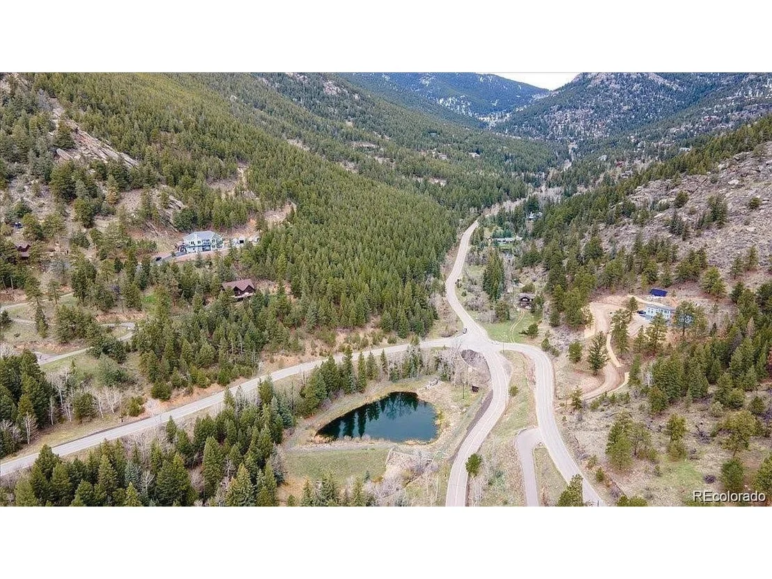 Photo of 417 Witter Gulch Rd