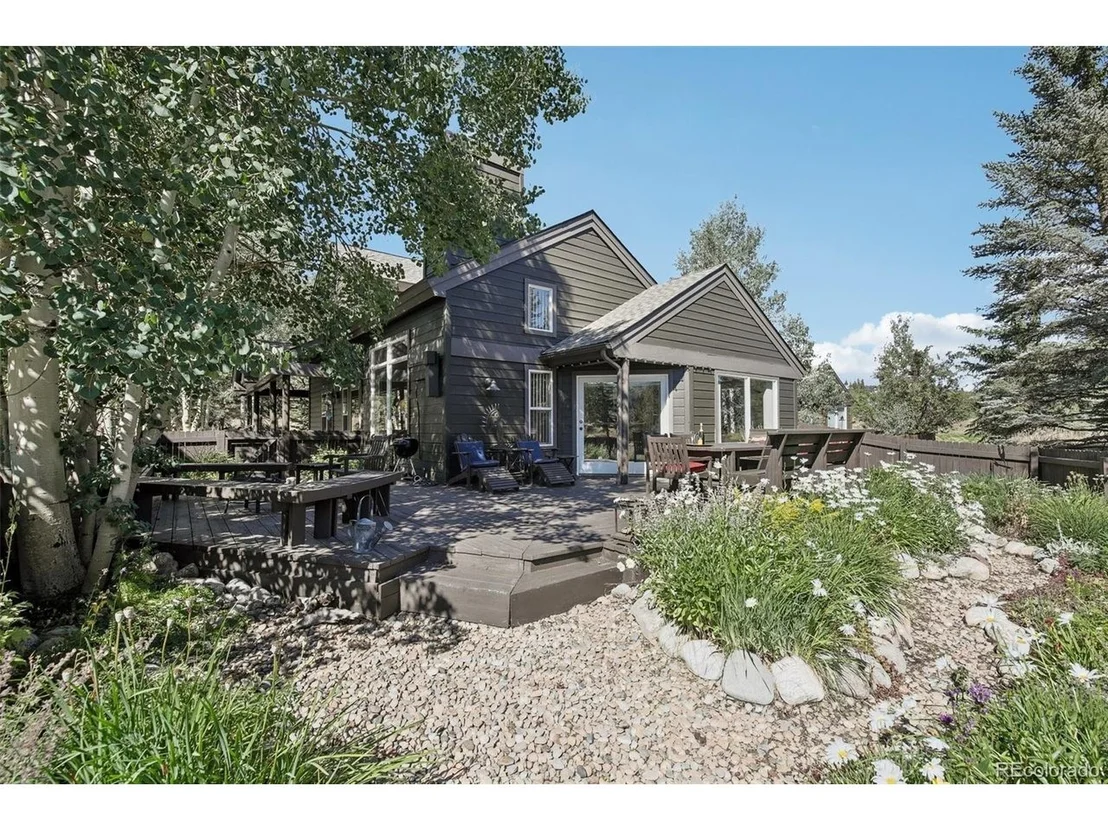 Photo of 102 Blue Grouse Ln