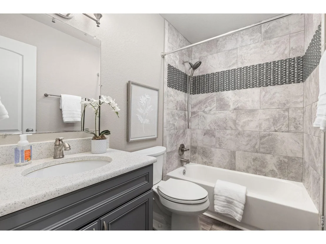 Photo of Unit D11 at 3250 Oneal Cir