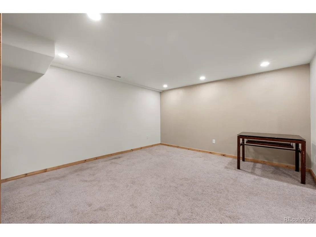Photo of 6758 Sunburst Ave