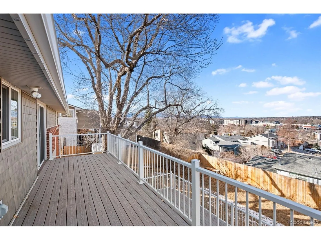 Photo of 9539 Grandview Ave