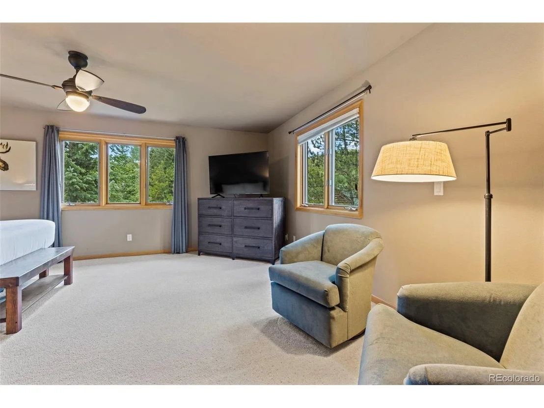Photo of 395 Black Hawk Cir