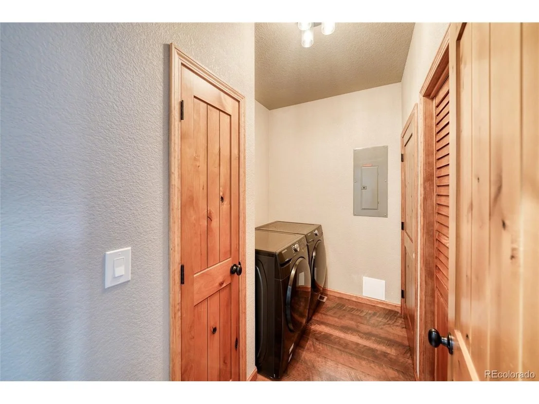 Photo of 101 Crestone Mesa Dr