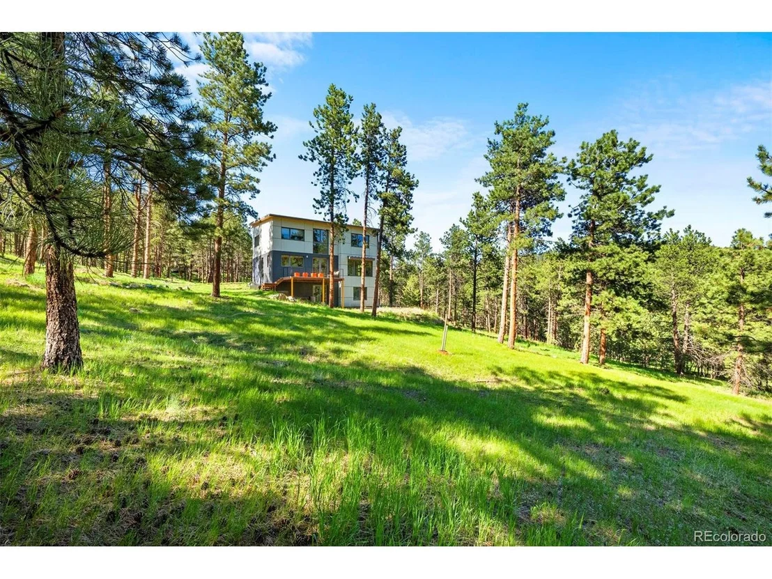 Photo of 32575 Woodside Dr