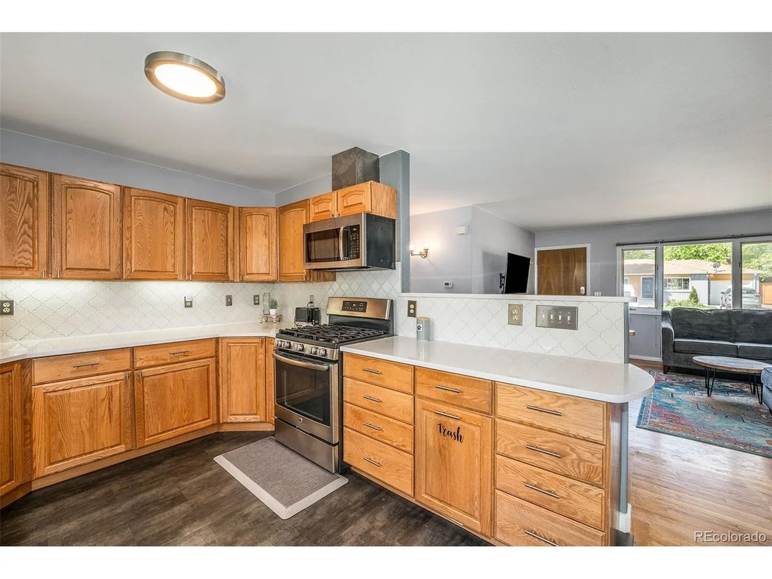 Photo of 6147 Jellison Way