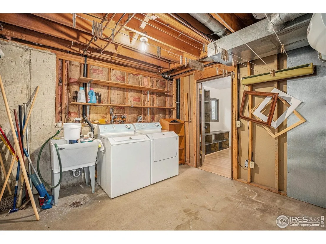 Photo of 335 Wild Horse Cir