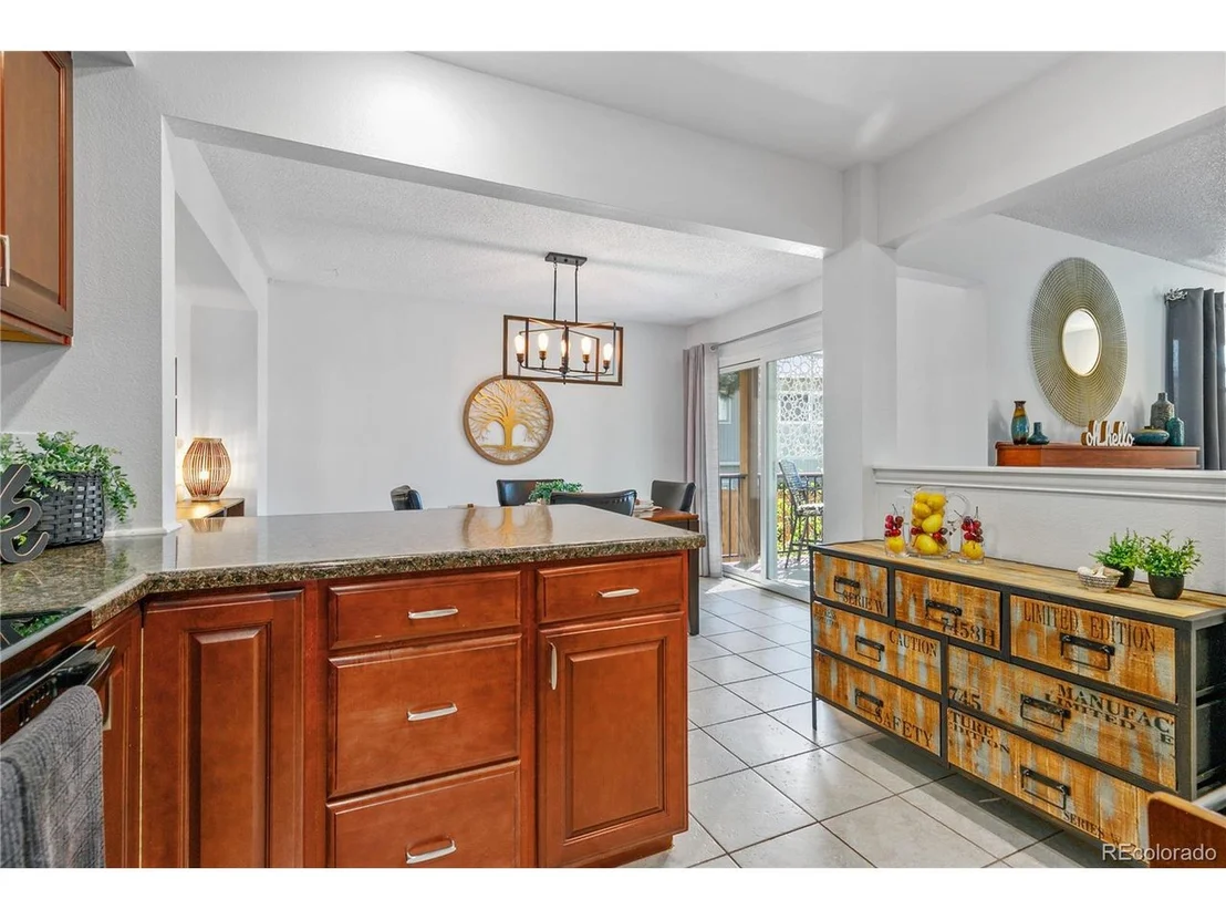Photo of 5633 W 71st Pl