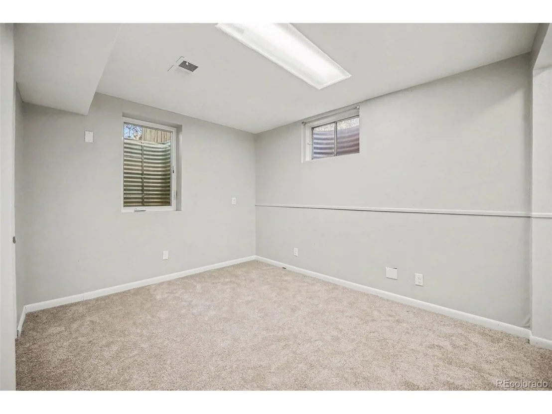 Photo of 9108 W 75th Pl