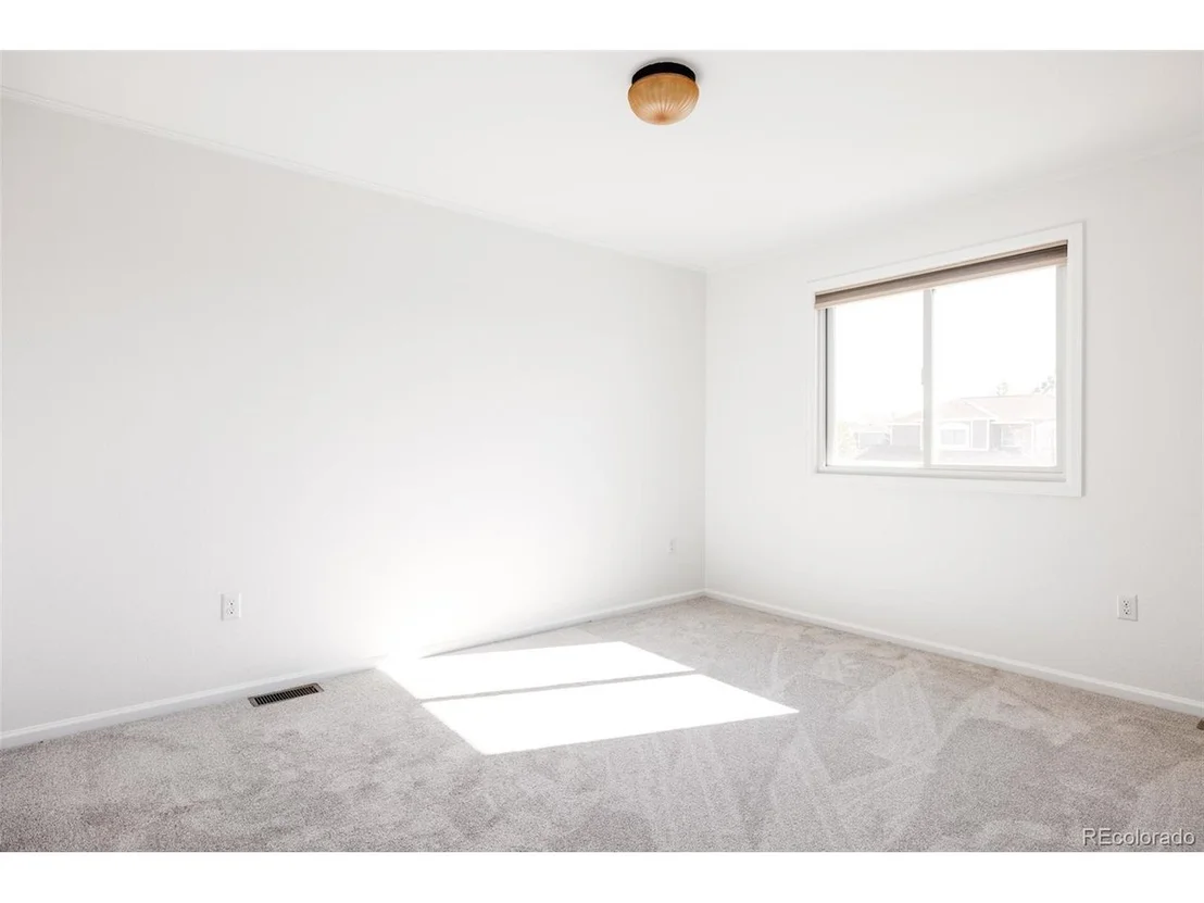 Photo of 12829 Claude Pl