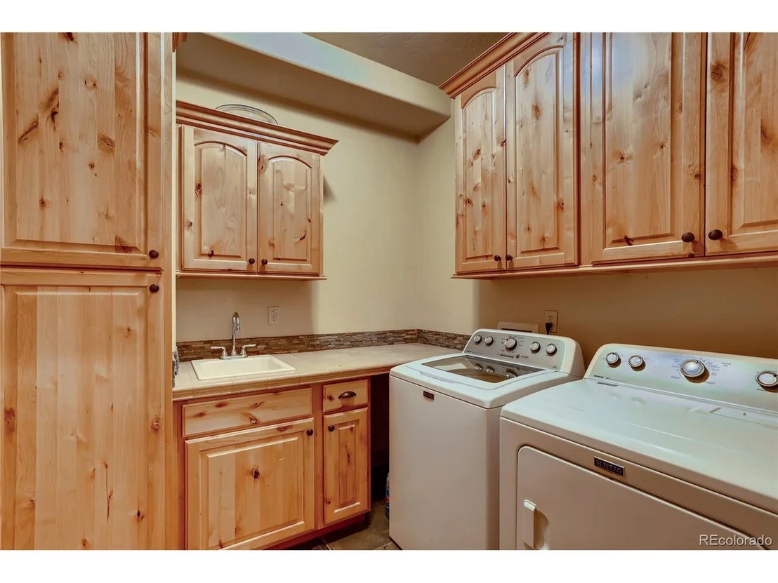 Photo of 146 Lone Wolf Ct