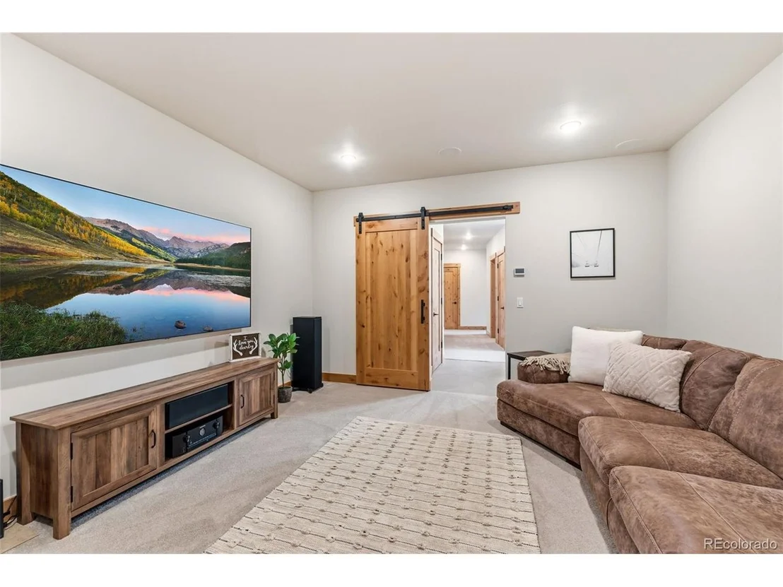 Photo of 83 Mckay Pl