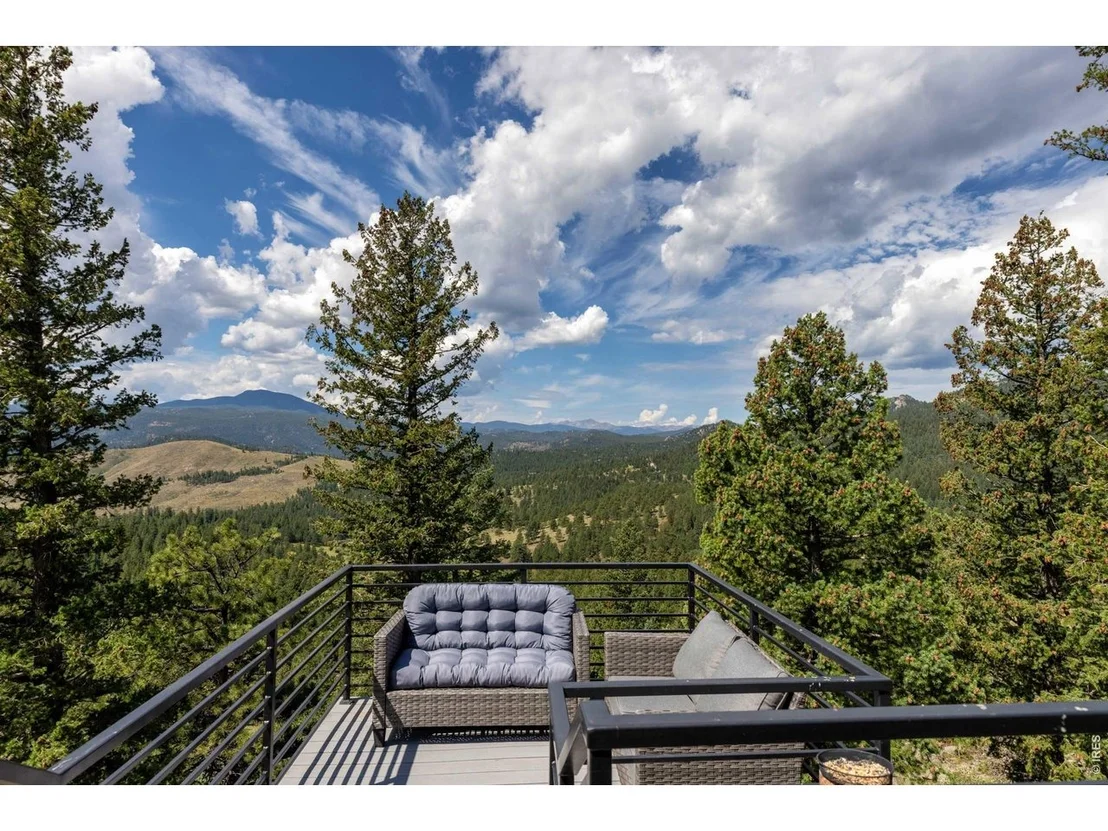 Photo of 6722 Flagstaff Rd