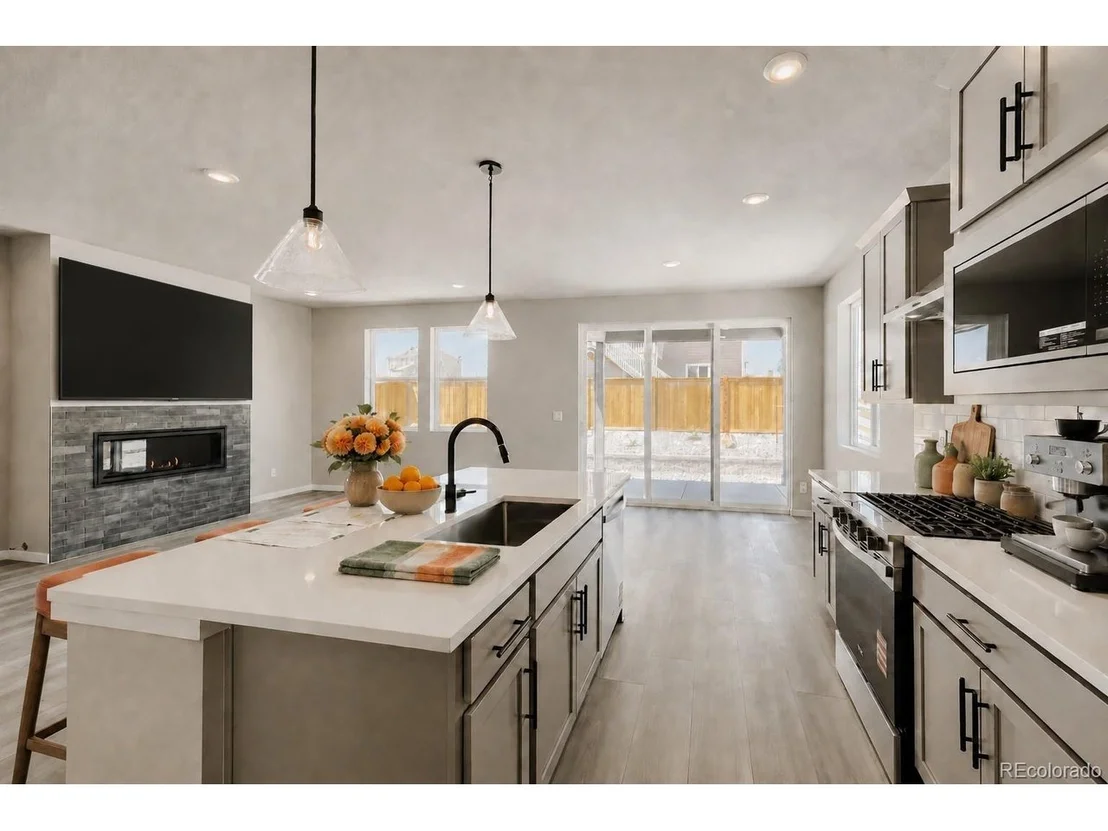 Photo of 16681 Stelvio Pt