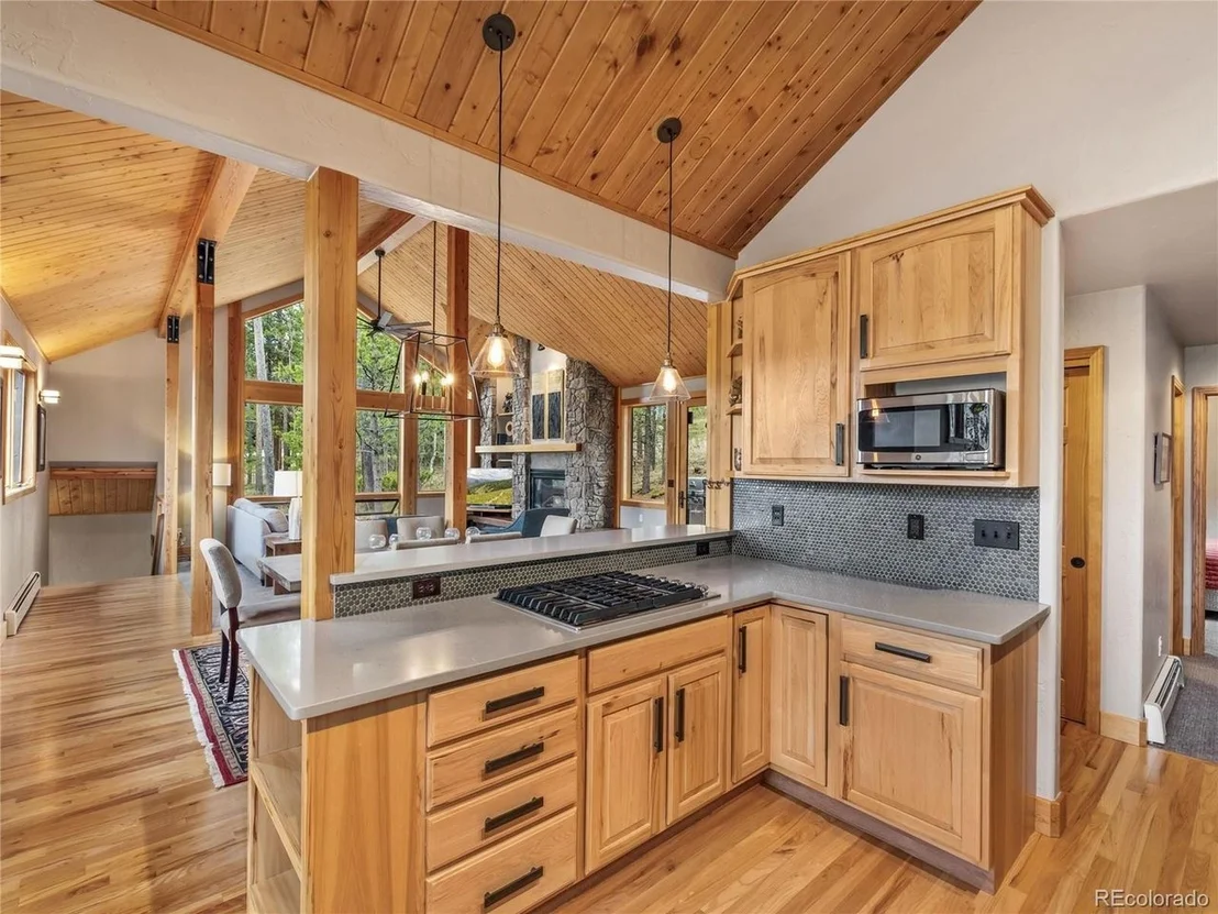 Photo of 1793 Falcon Dr
