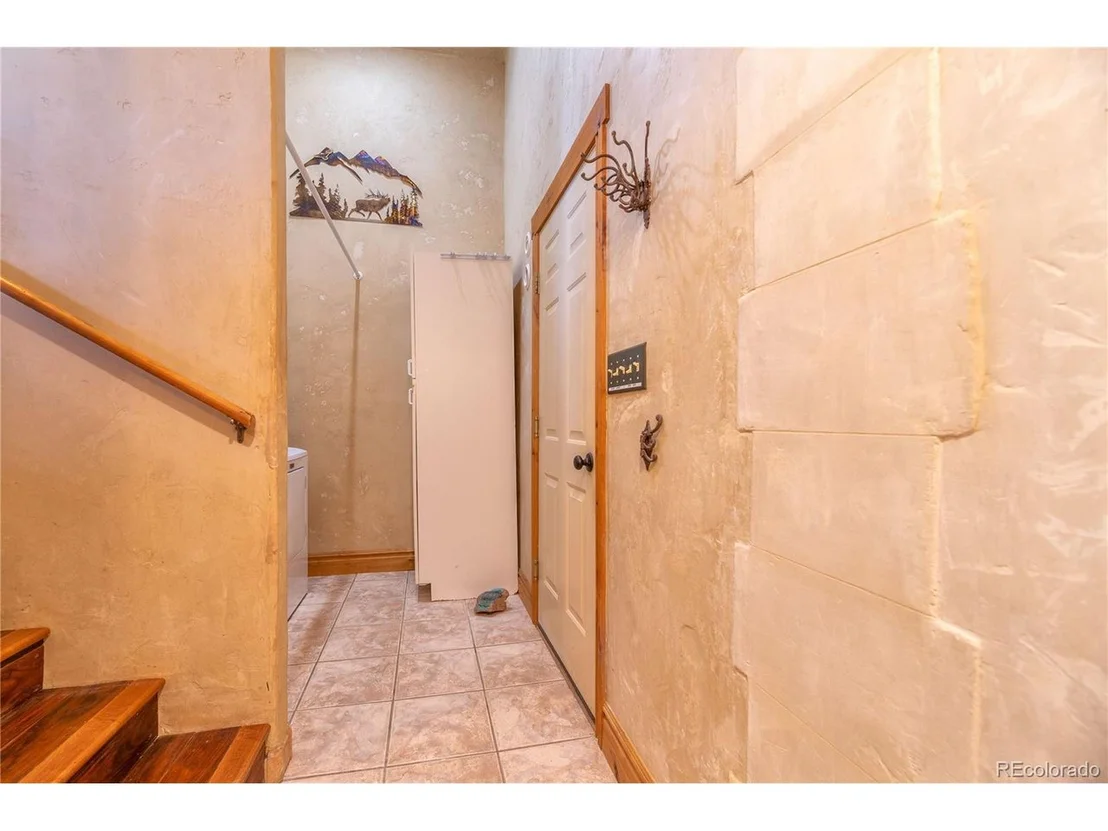 Photo of 432 Bighorn Cir