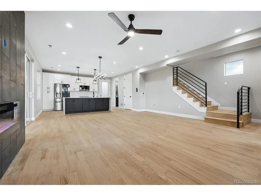 Photo of 3831 W 3rd Ave