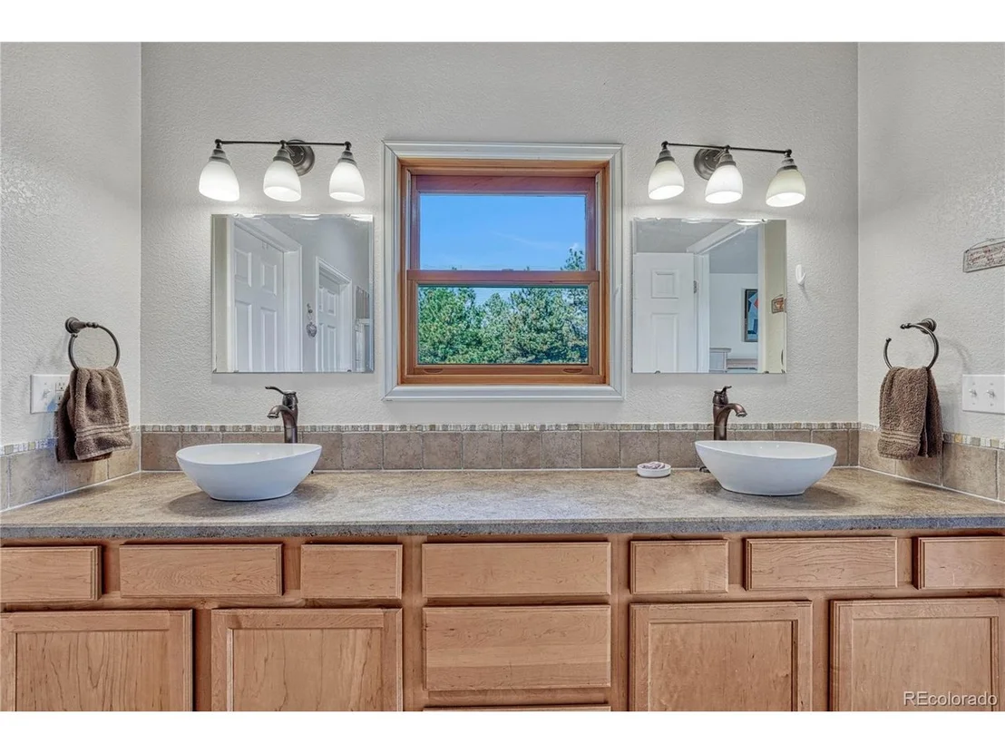 Photo of 13922 Double Tree Cir