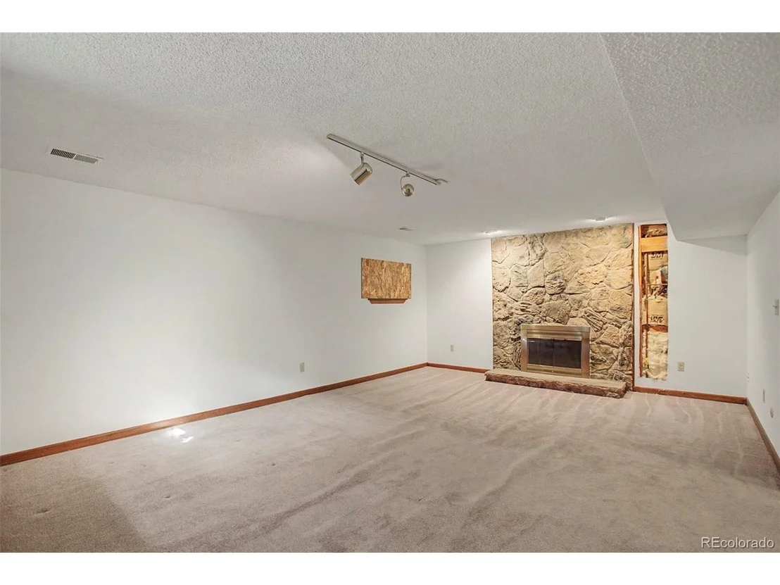 Photo of 5765 Thunder Hill Rd
