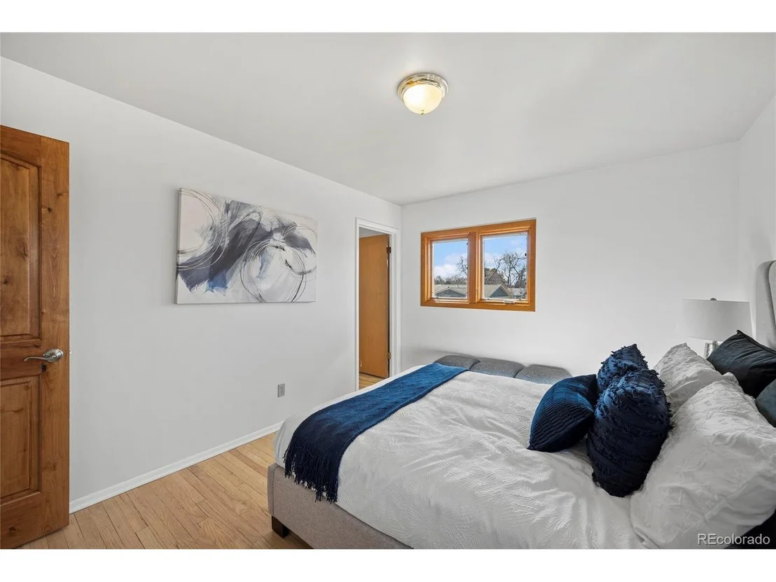 Photo of 7864 Hampden Cir E
