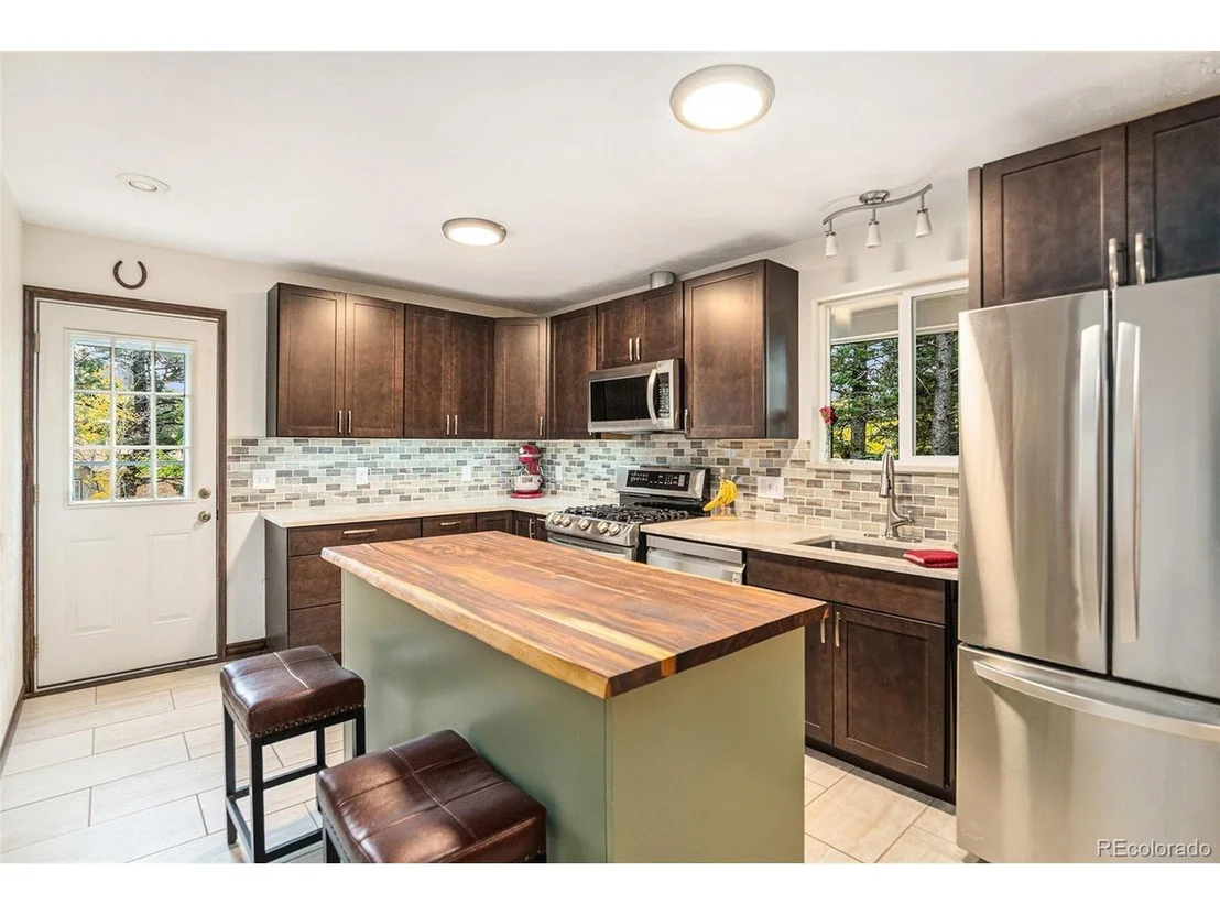 Photo of 30815 Kings Valley Way