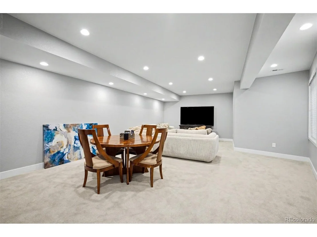 Photo of 9761 Taylor River Cir