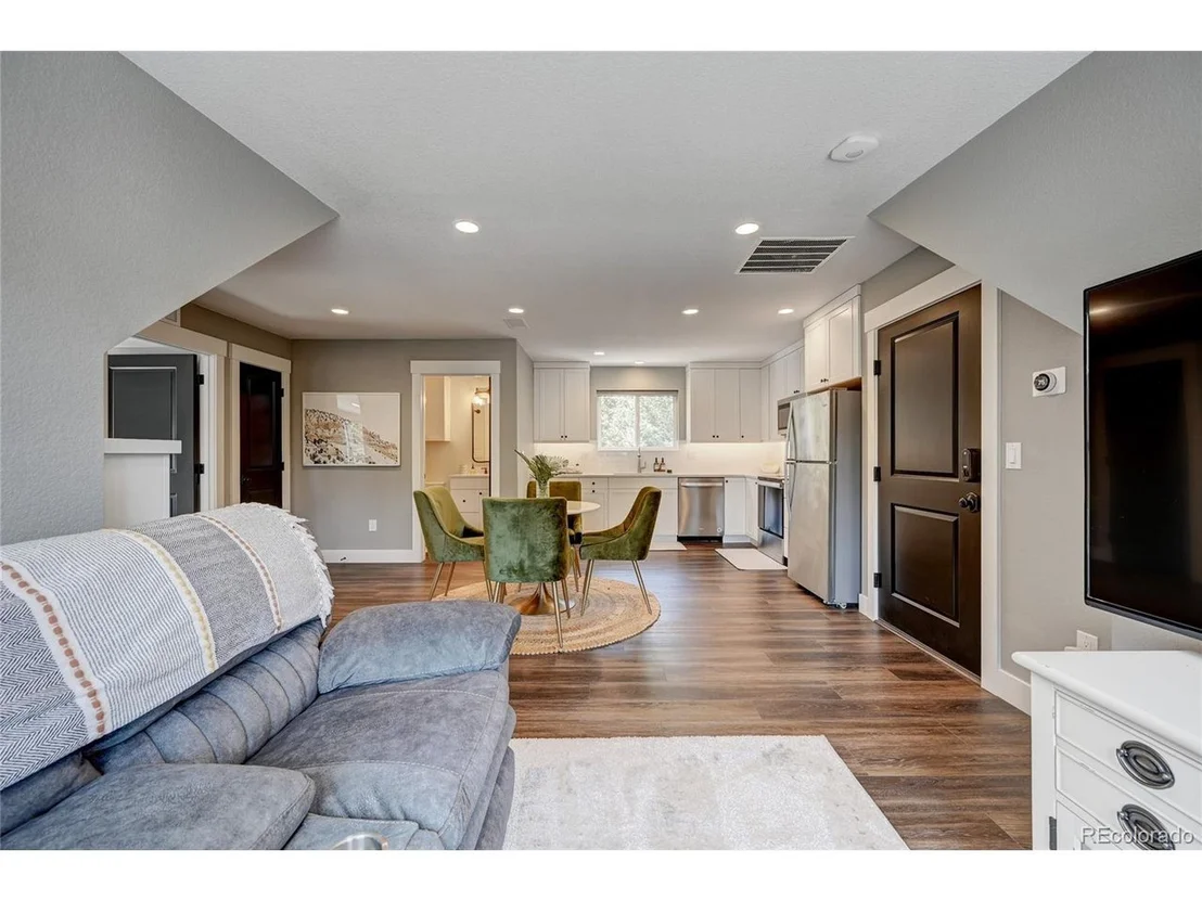 Photo of 3367 Bronco Ln