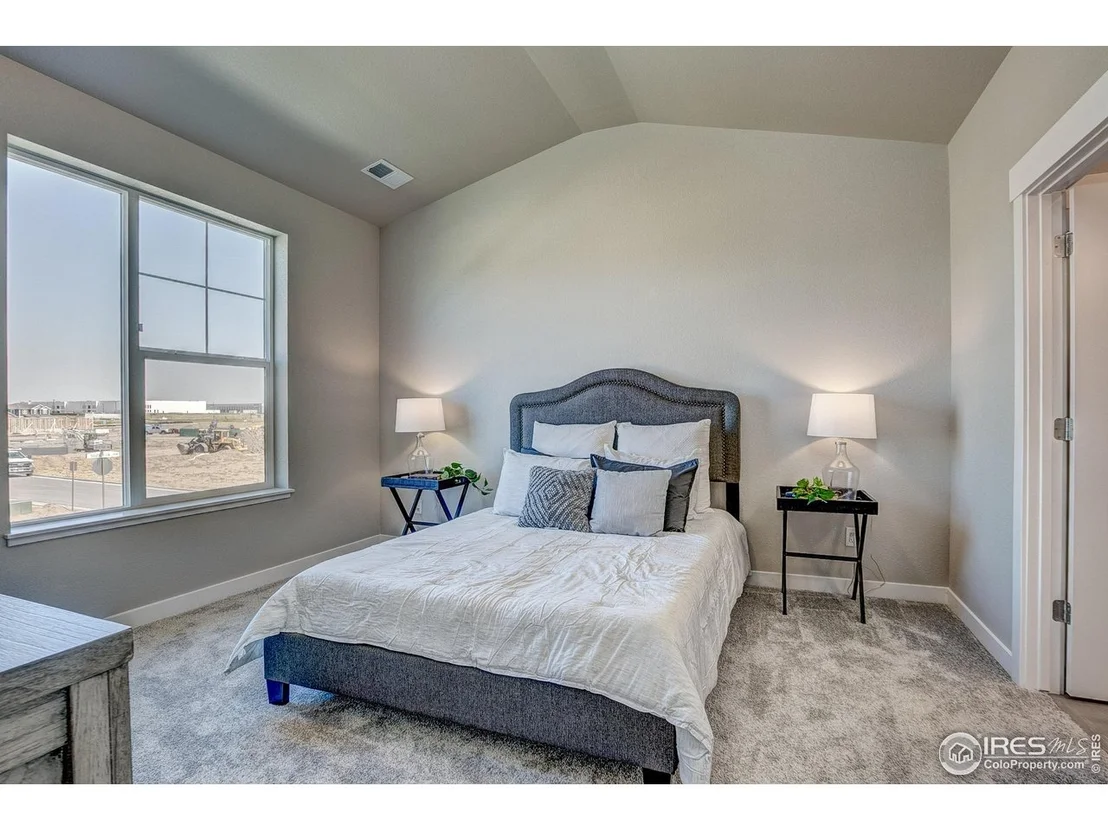 Photo of 6780 Maple Leaf Dr