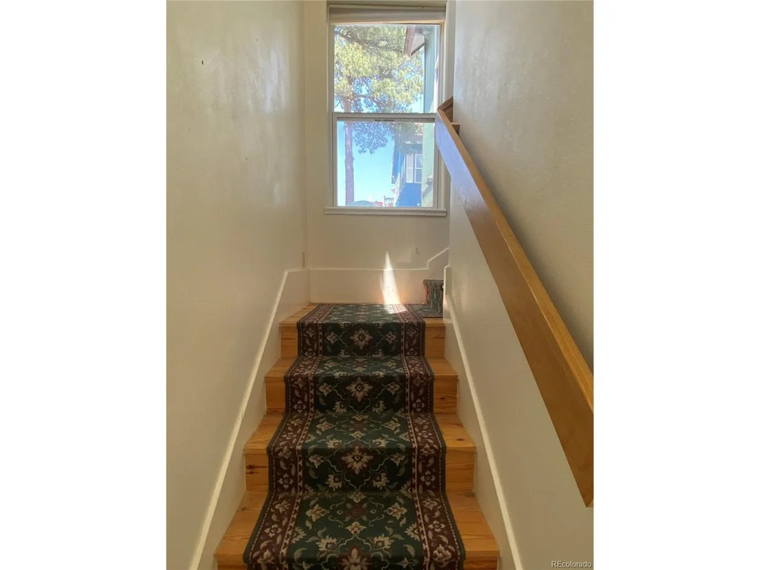 Photo of 1110 Main St