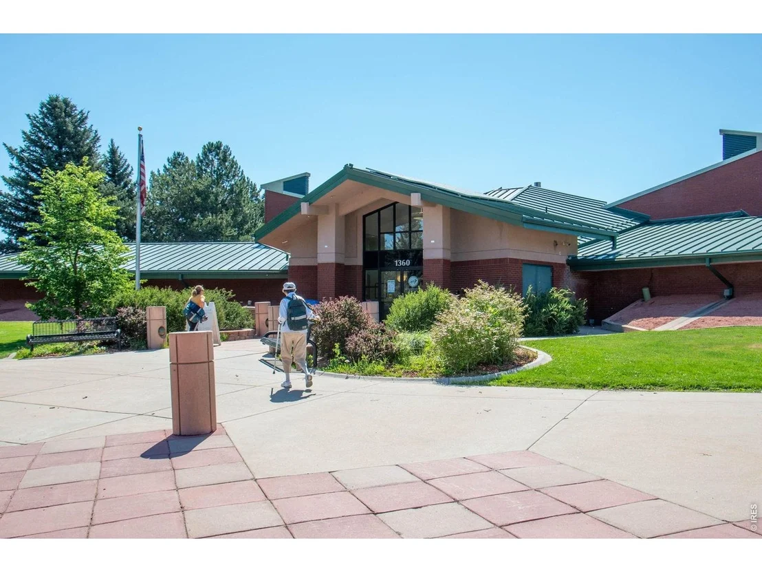 Photo of 1495 Chambers Dr