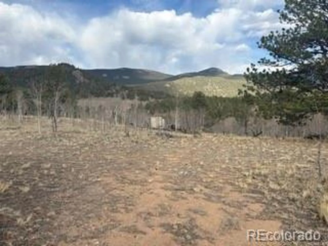 Photo of 404 Spade Pl