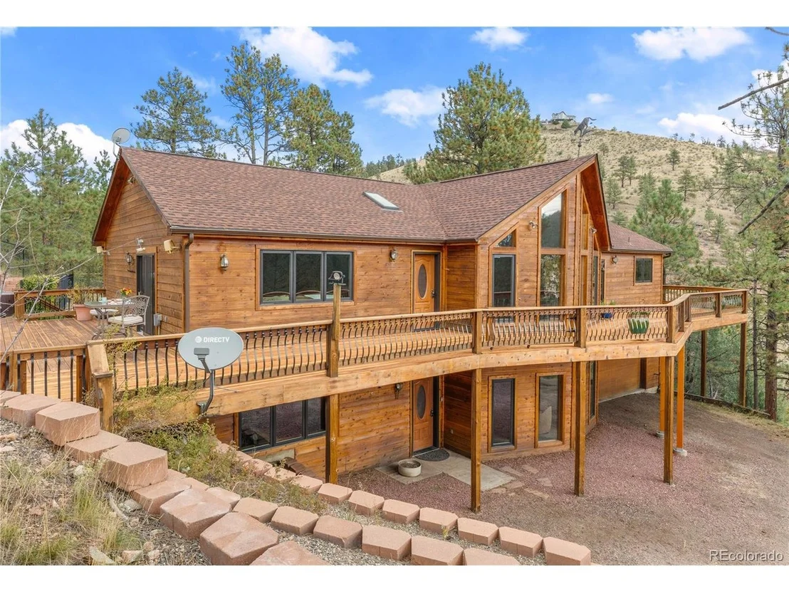 Photo of 15349 Ouray Rd