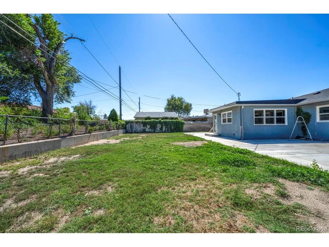 Photo of 1614 Alexander Cir
