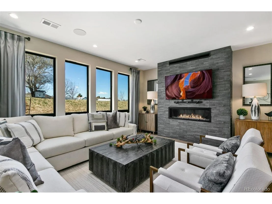 Photo of 1784 Barefoot Dr