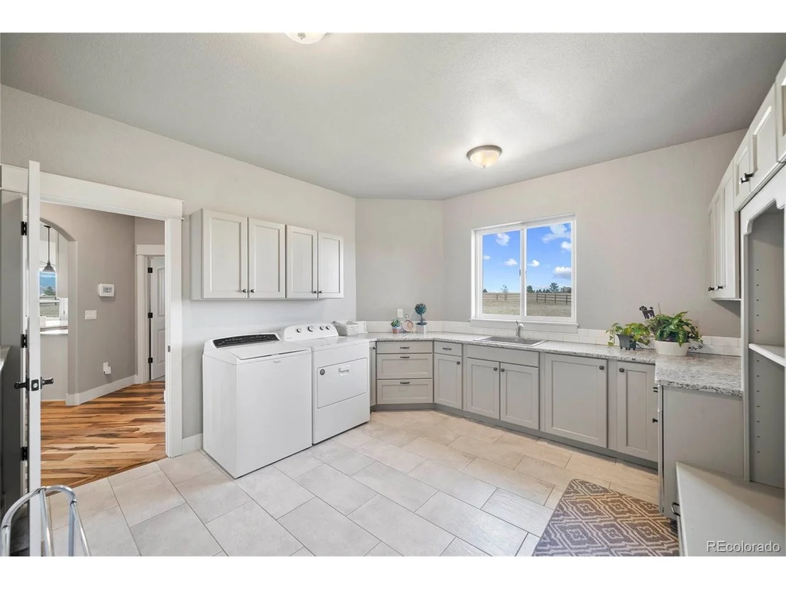 Photo of 3482 Dovetail Dr