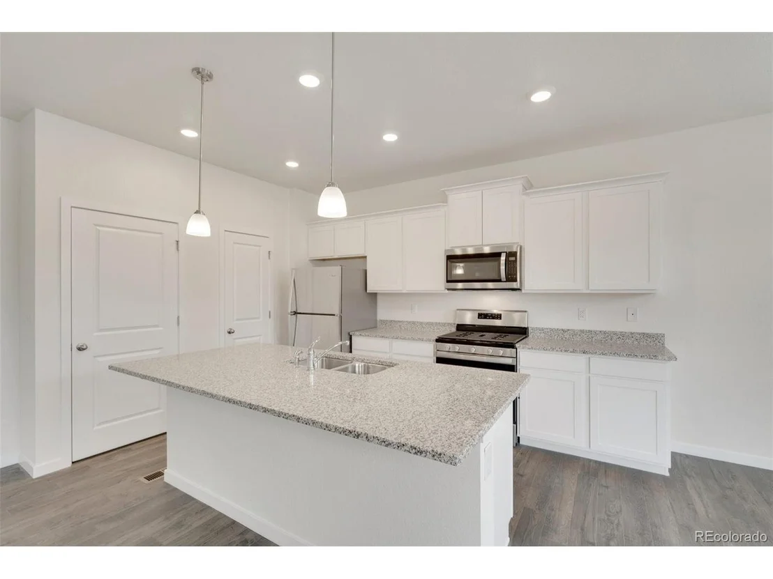 Photo of 611 Sawyers Pond Dr