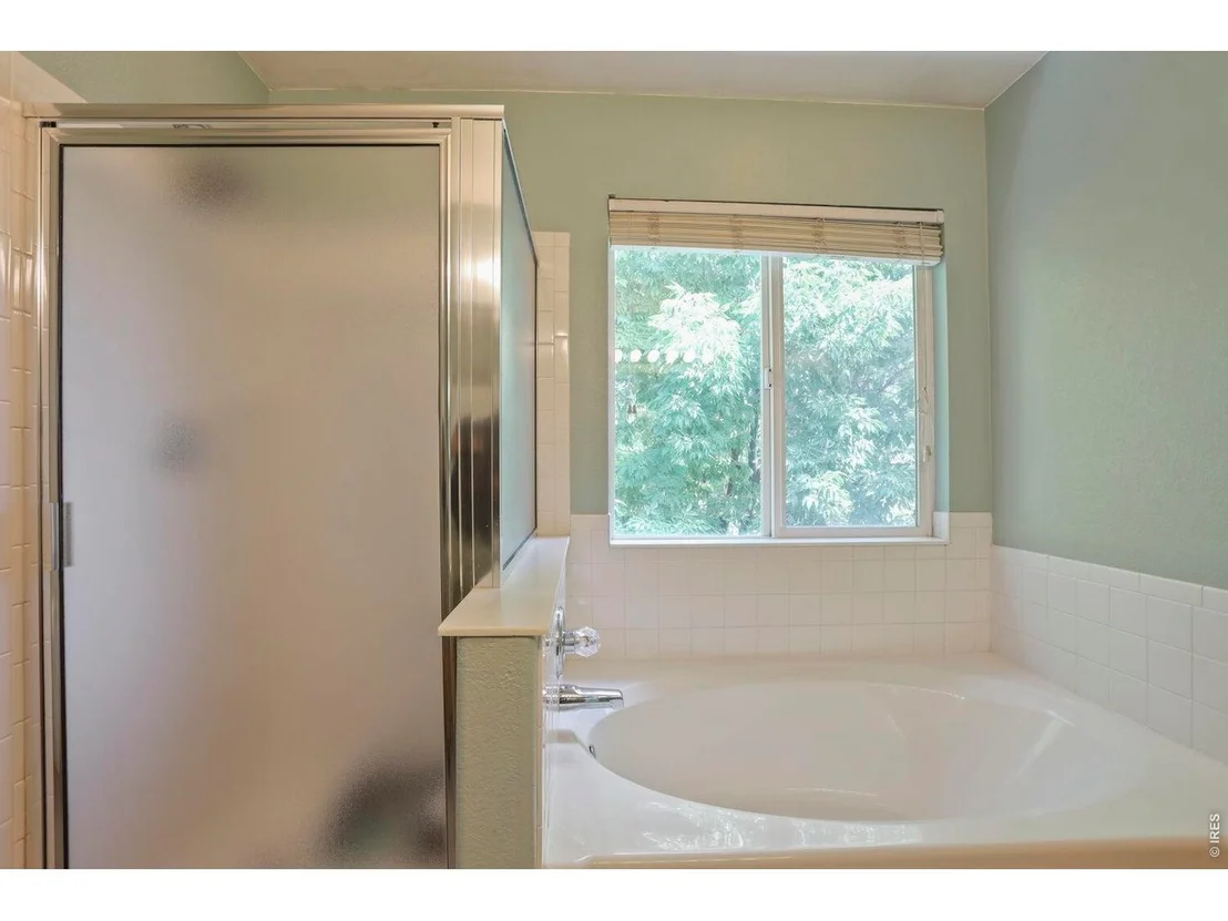 Photo of 1245 Fall River Cir