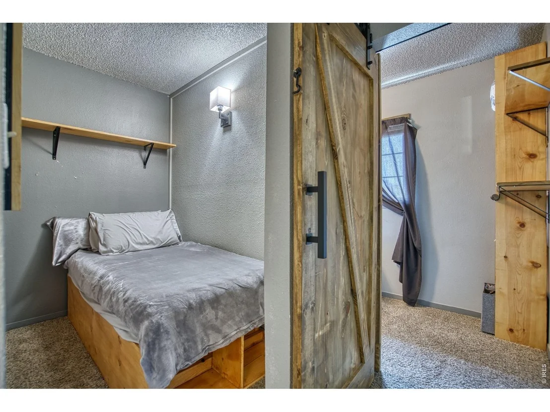 Photo of 904 Vine St