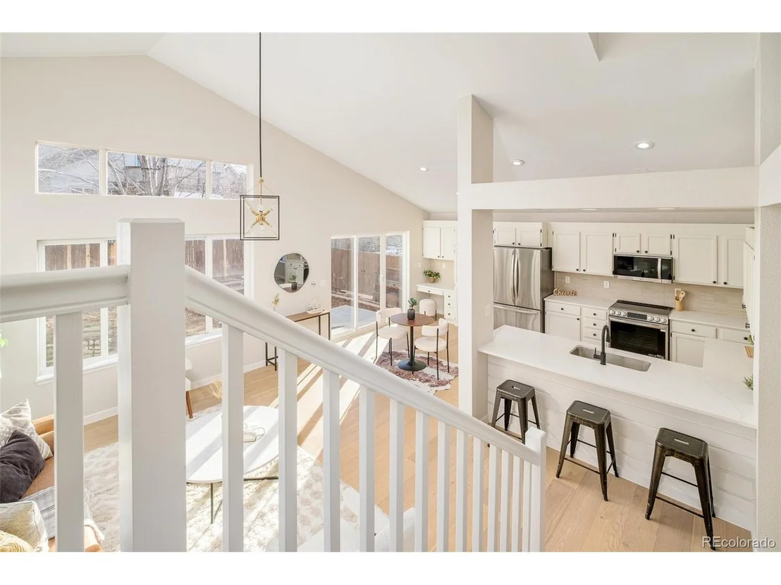 Photo of 6716 W 97th Cir